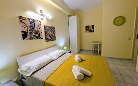 E&G Private Rooms In Apartment